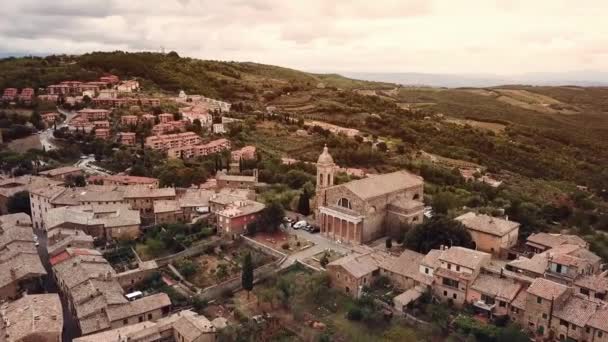 Вид на город Монтальчин Брунелло Италия — стоковое видео