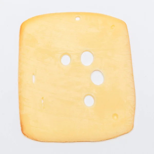 スイスのチーズや白背景にチェダー — ストック写真