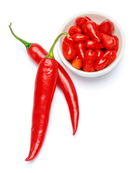 Konzervované zeleniny - marinovaná paprika na bílém pozadí — Stock fotografie