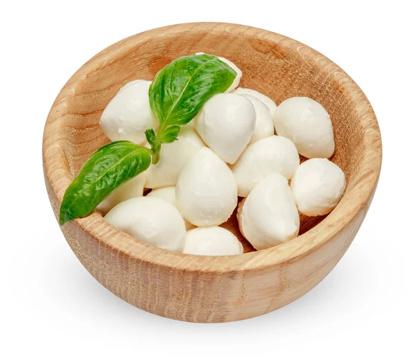 Mozzarella e basilico in ciotola su fondo bianco — Foto Stock