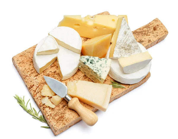 Diverse soorten kaas - Parmezaanse kaas, brie, roquefort, cheddar — Stockfoto