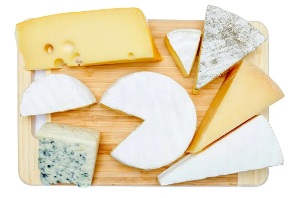 Diverse soorten kaas - Parmezaanse kaas, brie, roquefort, cheddar — Stockfoto