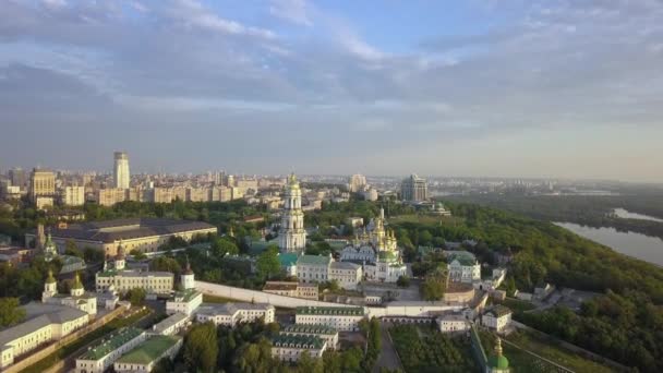 Aerial view of Kiev-Pechersk Lavra Ukrainian Orthodox Monastery — Stock Video