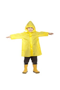 Çocuk yağmurluk ile imzalandı