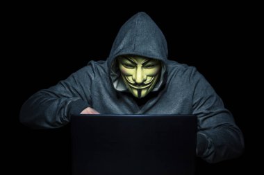 hacker iş başında