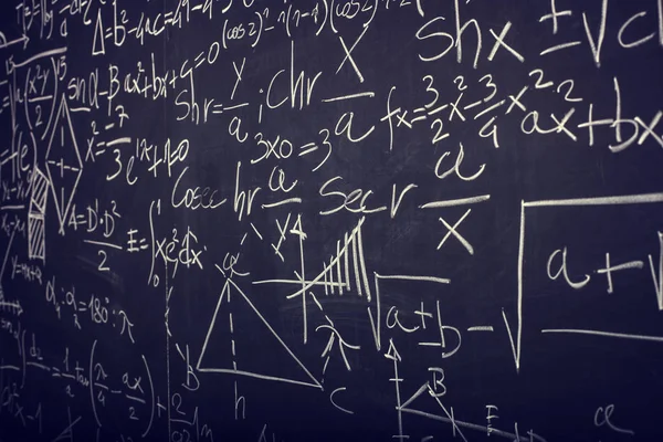 Lavagna con formula matematica — Foto Stock