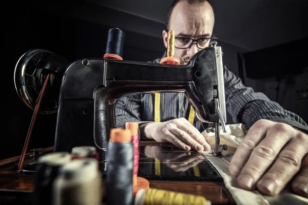 Tailor at work — Stock Photo, Image