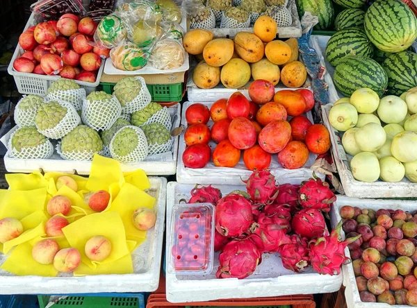 Local Fruit Stall in Taiwan — Stock Photo, Image