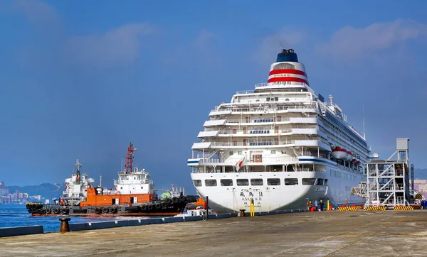 Docas de navio de cruzeiro japonês em Taiwan — Fotografia de Stock