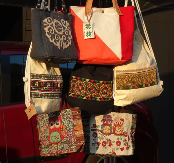 Handväskor med inhemska design — Stockfoto