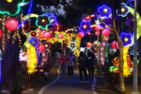 Kaohsiung Taiwan Fevereiro 2020 Lanternas Coloridas Estão Exibição Durante Festival — Fotografia de Stock