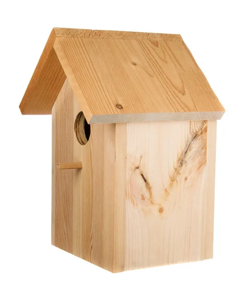 Casa de pássaro de caixa de ninho branco isolada — Fotografia de Stock
