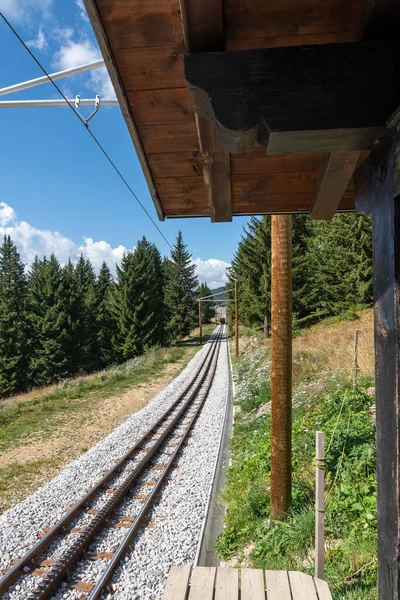 Mont Blanc Tramway line - highest rack railway train in France. — Stock Photo, Image