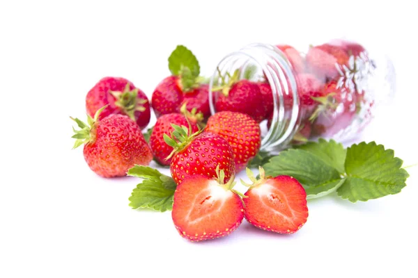 izole kırmızı çilek