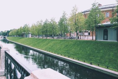 St.Petersburg, Rusya Federasyonu - 18 Ağustos 2017: şehir New Holland park bölgesinde 