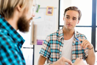 Masada iki Ofis çalışanları