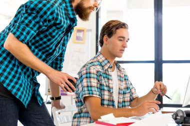 Masada iki Ofis çalışanları