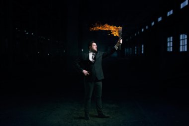 İçin çözüm arıyor. Karışık teknik