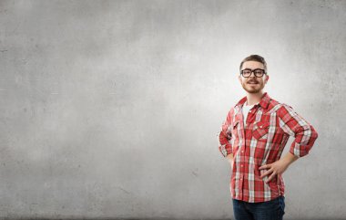 Yakışıklı hipster adam. Karışık teknik