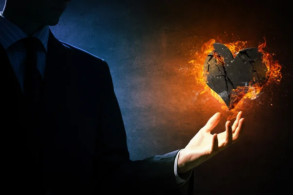 Hjärtat brinner i brand. Mixed media — Stockfoto