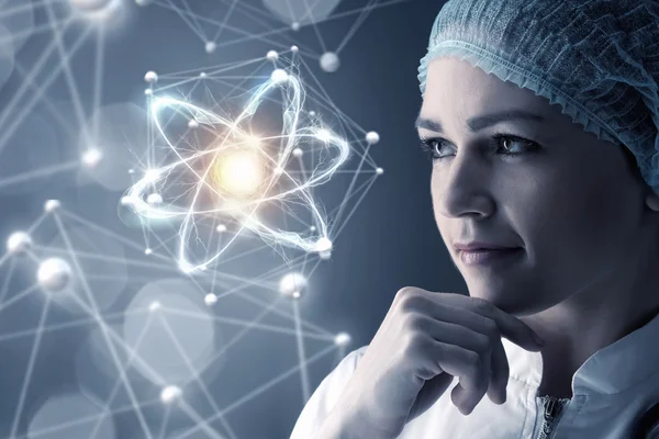 Tecnologías innovadoras en ciencia y medicina. Medios mixtos —  Fotos de Stock