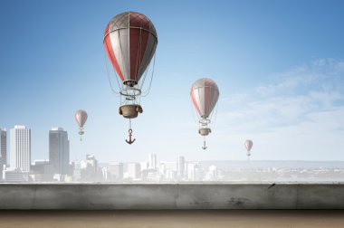 Üzerinde gökyüzü uçan aerostats. Karışık teknik