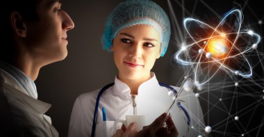 Bilim ve tıpta yenilikçi teknolojiler. Karışık ortam