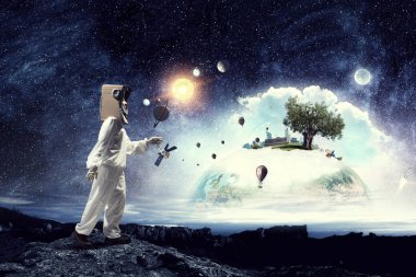 Alanı keşfetmeye rüyalar. Karışık teknik