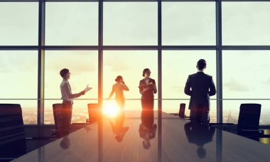 Konuşmak kurumsal karşı karşıya olduğu yeni gün. Karışık teknik