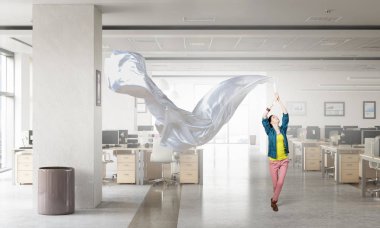 Kız iç beyaz kumaş al. Karışık teknik