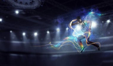 B-boy bazı performans taşır. Karışık teknik