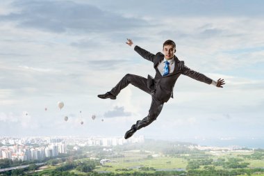 Hayat onun etkin durumunda. Karışık teknik