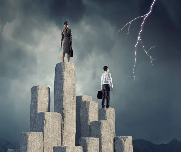 O başarı ulaştı. Karışık teknik