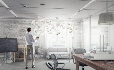 Yakışıklı meşgul işadamı notlar