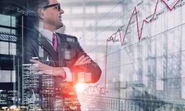 Deneyimli ve kendinden emin olduğunu