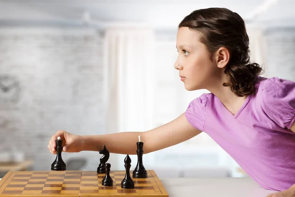 Шахматная игра для умного ума — стоковое фото