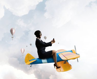 Çizilmiş uçak kadında. Karışık teknik