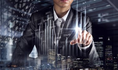 Sanal teknolojileri kullanılıyor. Karışık teknik