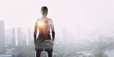 Başarı için kavga ediyordur. Karışık teknik