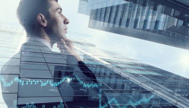 Önde olduğunu düşünüyor. Karışık teknik