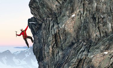 Aşırı Tırmanma onun adrenalindir. Karışık teknik