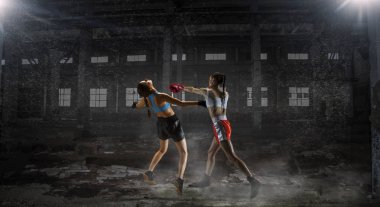 Bayan de yapabiliyorum. Karışık teknik