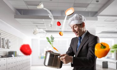 Özel bir şey pişiyor. Karışık teknik