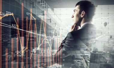 Önde olduğunu düşünüyor. Karışık teknik