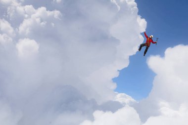 Aşırı Tırmanma onun adrenalindir. Karışık teknik