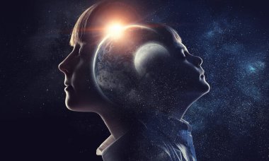 Ne kadar büyük bir düşünsene bu dünya. Karışık teknik