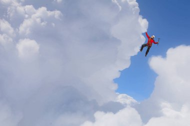 Aşırı Tırmanma onun adrenalindir. Karışık teknik