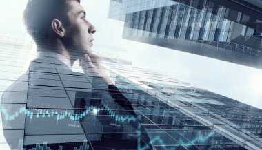 Önde olduğunu düşünüyor. Karışık teknik