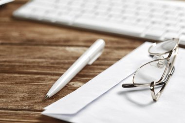 İş natürmort kavramı. Karışık teknik