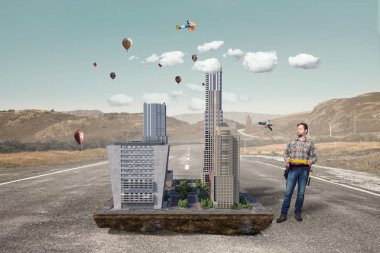 Yetişkin mühendis adam. Karma ortam. Karışık teknik